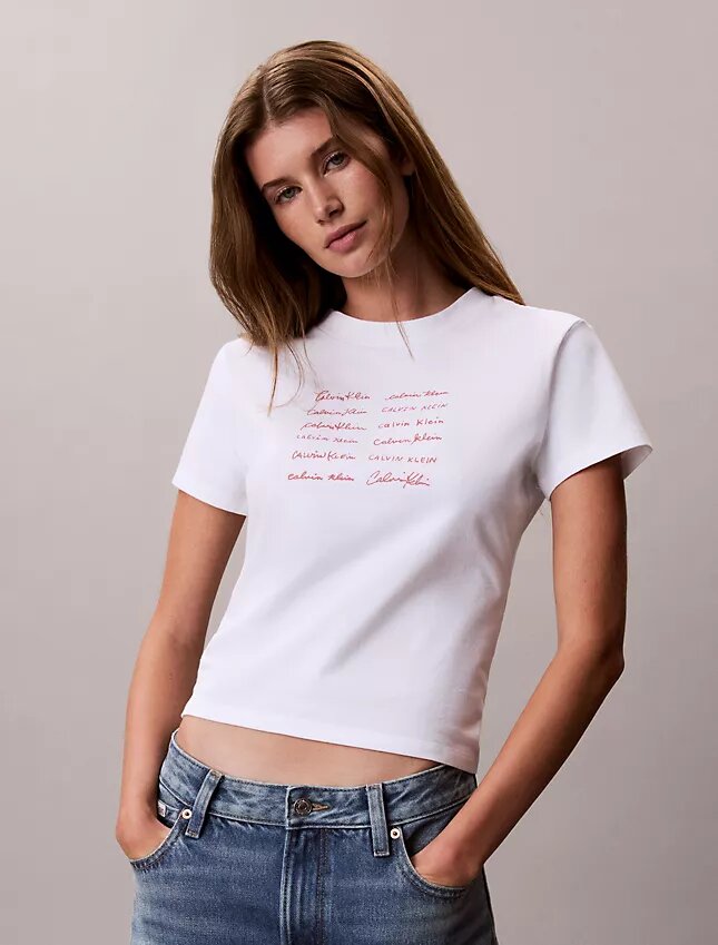 Camiseta ajustada con gráfico del logotipo Camiseta ajustada con gráfico del logotipo
