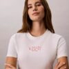 Camiseta ajustada con gráfico del logotipo Camiseta ajustada con gráfico del logotipo