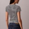 Camiseta ajustada con gráfico del logotipo Contour Rib Camiseta ajustada con gráfico del logotipo Contour Rib