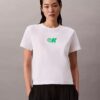 Camiseta ajustada con gráfico del logotipo Monogram Camiseta ajustada con gráfico del logotipo Monogram