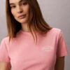 Camiseta ajustada con logotipo curvo Camiseta ajustada con logotipo curvo