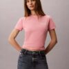 Camiseta ajustada con logotipo curvo Camiseta ajustada con logotipo curvo