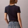 Camiseta ajustada con logotipo curvo Camiseta ajustada con logotipo curvo
