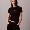 Camiseta ajustada de canalé con gráfico del logotipo Camiseta ajustada de canalé con gráfico del logotipo
