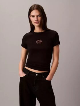 Camiseta ajustada de canalé con gráfico del logotipo