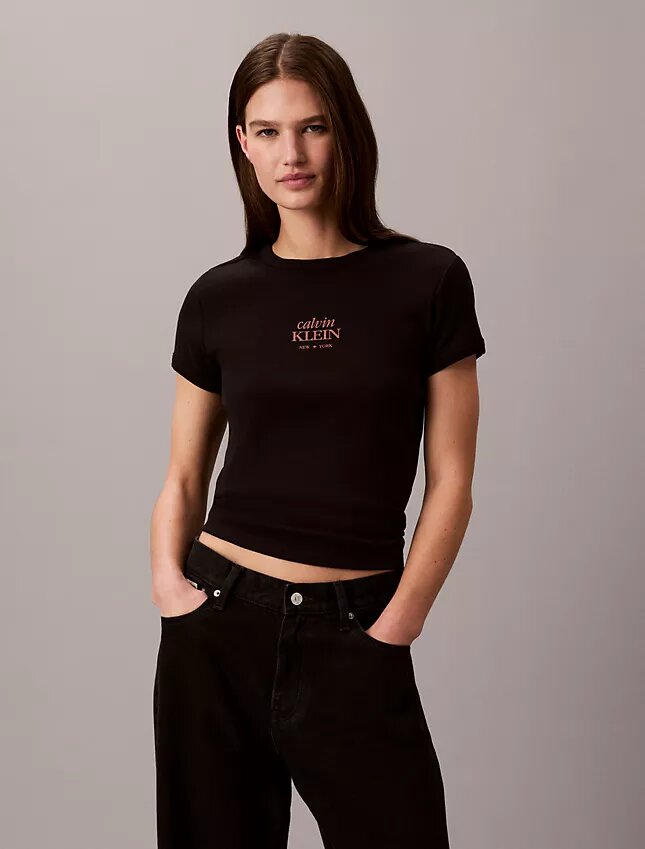 Camiseta ajustada de canalé con gráfico del logotipo Camiseta ajustada de canalé con gráfico del logotipo