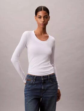 Camiseta ajustada de punto elástico Modal