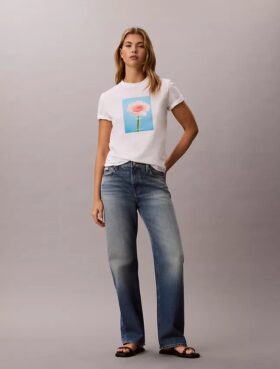 Camiseta clásica con estampado de margaritas