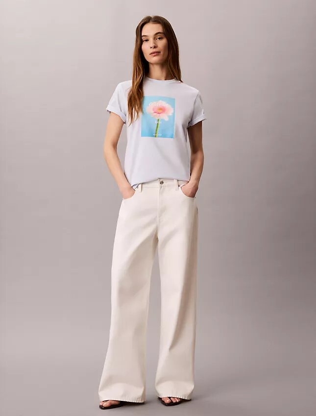 Camiseta clásica con estampado de margaritas Camiseta clásica con estampado de margaritas