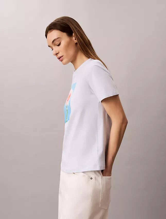 Camiseta clásica con estampado de margaritas Camiseta clásica con estampado de margaritas