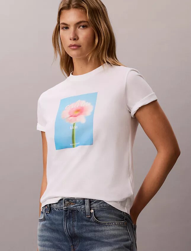 Camiseta clásica con estampado de margaritas Camiseta clásica con estampado de margaritas