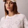 Camiseta clásica con estampado floral Camiseta clásica con estampado floral