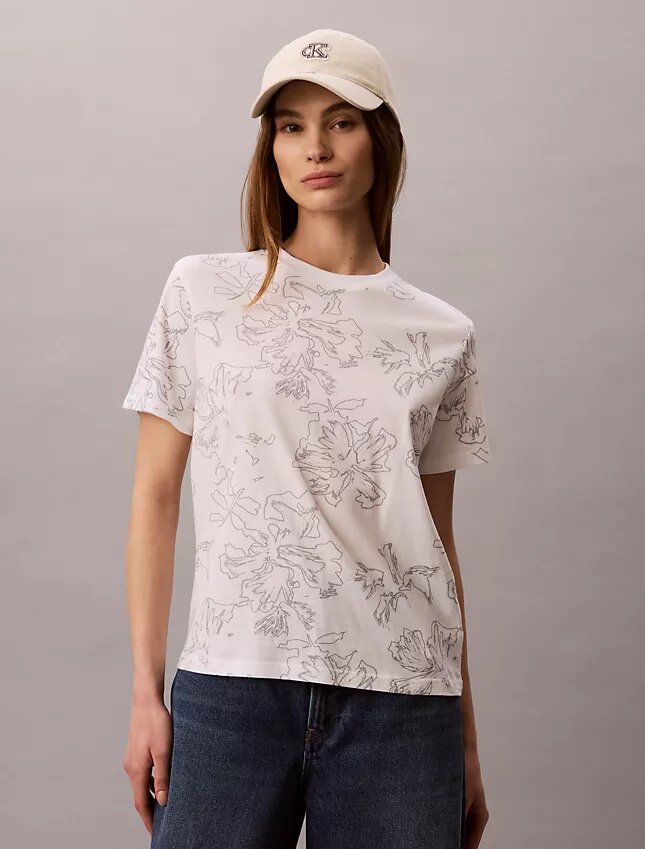 Camiseta clásica con estampado floral Camiseta clásica con estampado floral