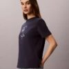 Camiseta clásica con estampado floral Camiseta clásica con estampado floral