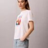 Camiseta clásica con estampado floral Camiseta clásica con estampado floral