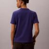 Camiseta clásica con estampado floral difuminado Camiseta clásica con estampado floral difuminado