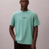 Camiseta clásica con estampado gráfico y lavado ácido Camiseta clásica con estampado gráfico y lavado ácido