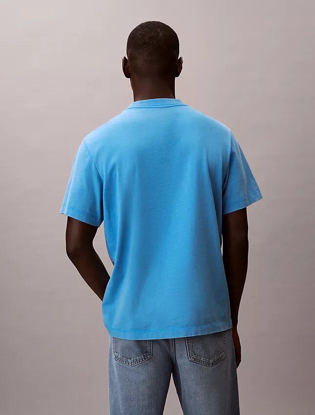 Camiseta clásica con estampado gráfico y lavado ácido Camiseta clásica con estampado gráfico y lavado ácido