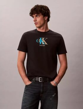Camiseta clásica con gráfico de doble Monogram Camiseta clásica con gráfico de doble Monogram