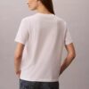 Camiseta clásica con gráfico de logotipo en fieltro Camiseta clásica con gráfico de logotipo en fieltro