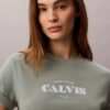 Camiseta clásica con gráfico de logotipo en negrita Camiseta clásica con gráfico de logotipo en negrita