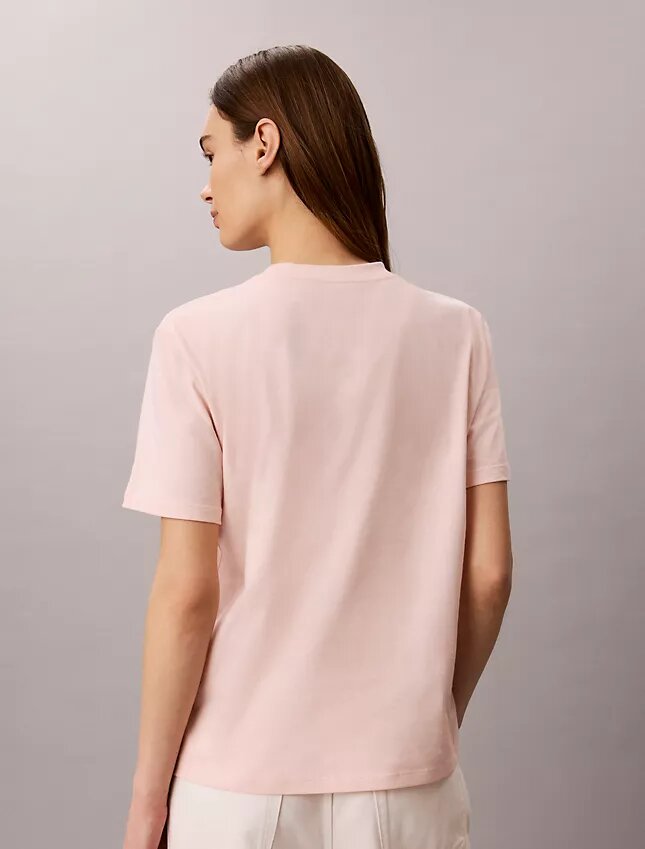 Camiseta clásica con gráfico de logotipo en negrita Camiseta clásica con gráfico de logotipo en negrita