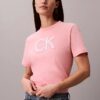 Camiseta clásica con gráfico de Monogram de Nueva York Camiseta clásica con gráfico de Monogram de Nueva York