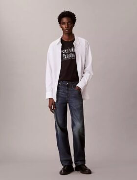 Camiseta clásica con gráfico del logotipo en sombra
