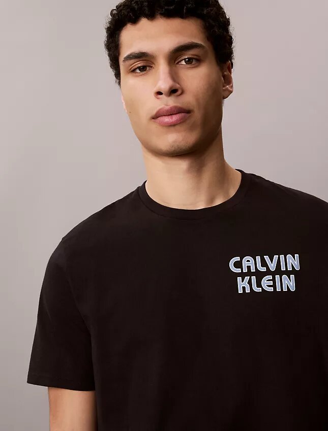 Camiseta clásica con gráfico del logotipo retro Camiseta clásica con gráfico del logotipo retro