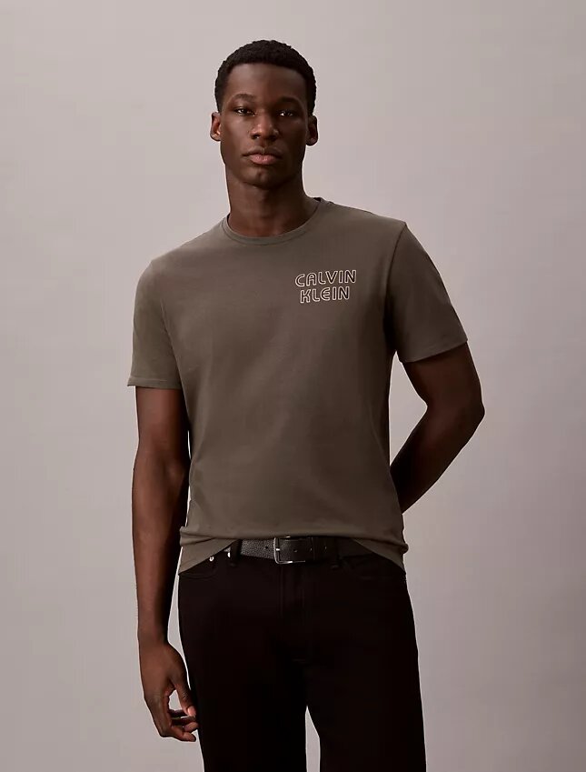 Camiseta clásica con gráfico del logotipo retro Camiseta clásica con gráfico del logotipo retro