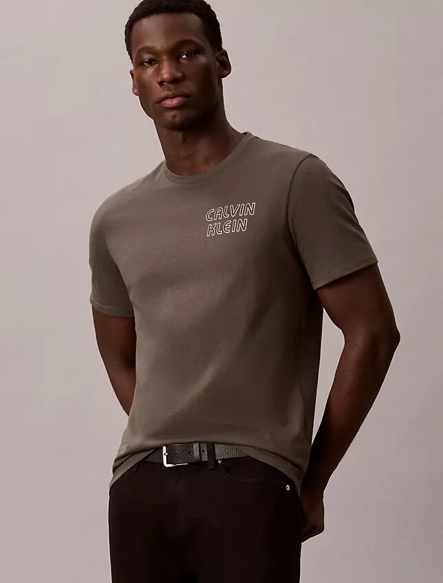 Camiseta clásica con gráfico del logotipo retro Camiseta clásica con gráfico del logotipo retro