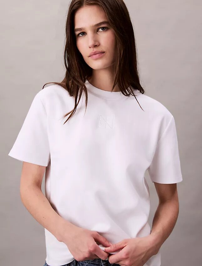 Camiseta clásica con logotipo Camiseta clásica con logotipo