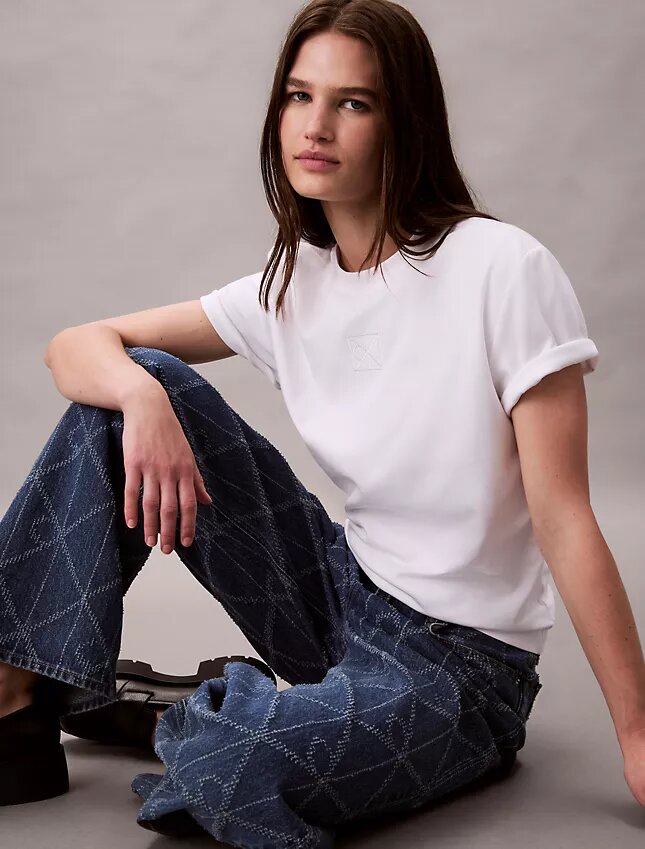 Camiseta clásica con logotipo Camiseta clásica con logotipo
