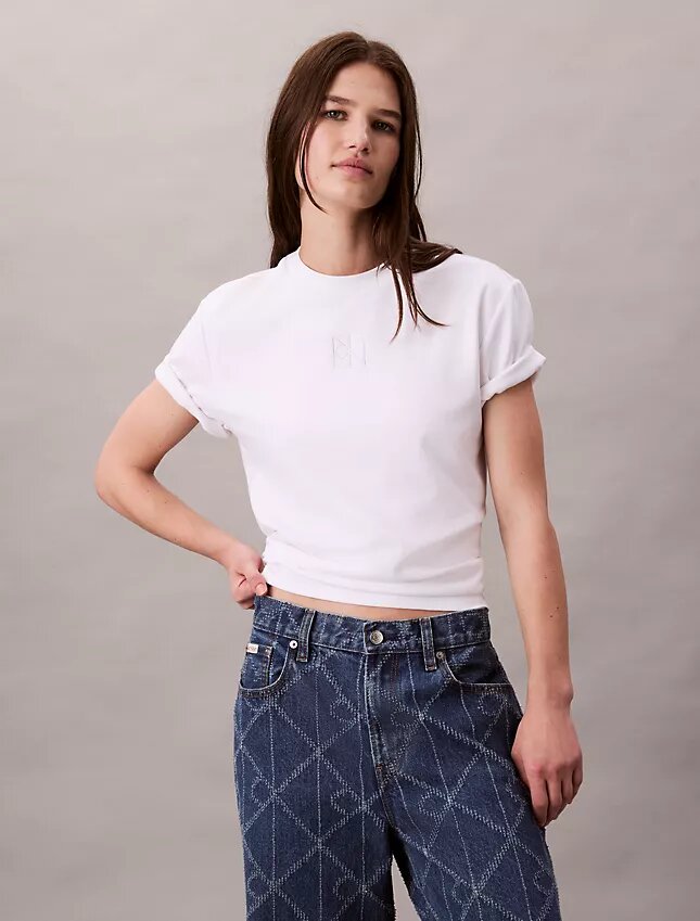 Camiseta clásica con logotipo Camiseta clásica con logotipo
