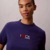 Camiseta clásica con logotipo de corazón
