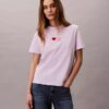 Camiseta clásica con logotipo de corazón