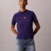 Camiseta clásica con logotipo de corazón
