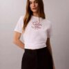 Camiseta clásica con logotipo en letra cursiva Camiseta clásica con logotipo en letra cursiva