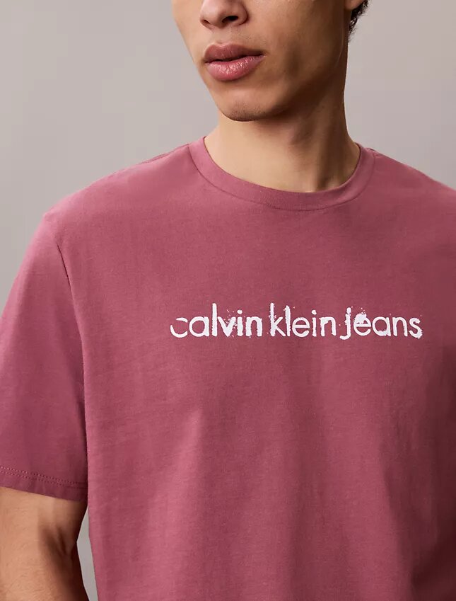 Camiseta clásica con logotipo en minúsculas Camiseta clásica con logotipo en minúsculas