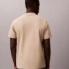 Camiseta clásica con logotipo en relieve Camiseta clásica con logotipo en relieve