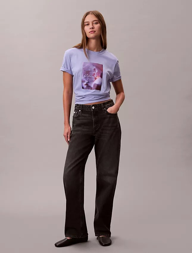 Camiseta clásica con logotipo floral Camiseta clásica con logotipo floral