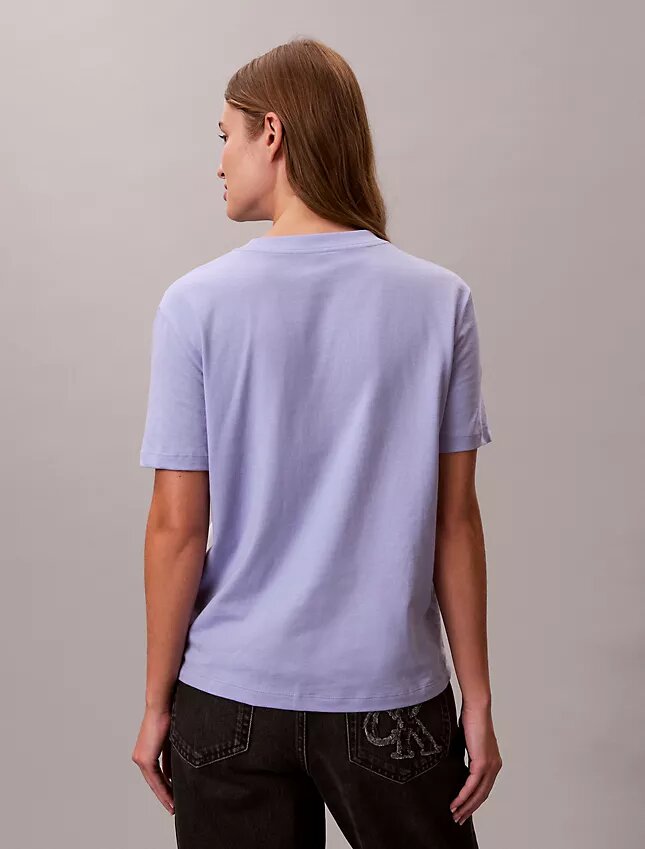 Camiseta clásica con logotipo floral Camiseta clásica con logotipo floral