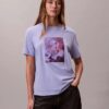 Camiseta clásica con logotipo floral Camiseta clásica con logotipo floral