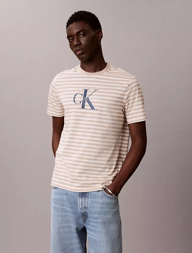 Camiseta clásica con rayas gráficas Monólogo Camiseta clásica con rayas gráficas Monólogo