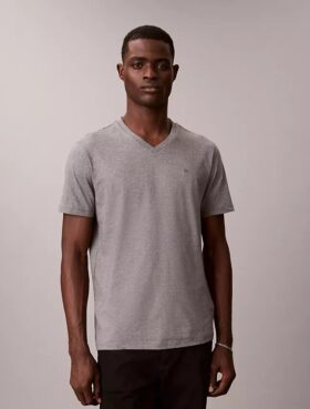 Camiseta clásica de cuello en V Liquid Touch