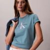 Camiseta clásica Monólogo en dos tonos Camiseta clásica Monólogo en dos tonos