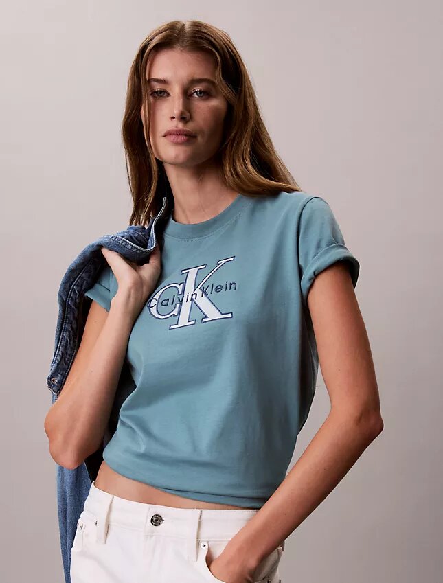 Camiseta clásica Monólogo en dos tonos Camiseta clásica Monólogo en dos tonos