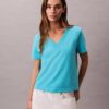 Camiseta con cuello en V y Monogram Camiseta con cuello en V y Monogram