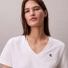 Camiseta con cuello en V y Monogram