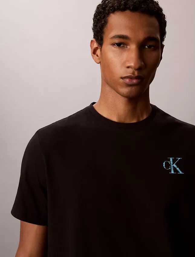 Camiseta con gráfico Monólogo de pinceladas Camiseta con gráfico Monólogo de pinceladas